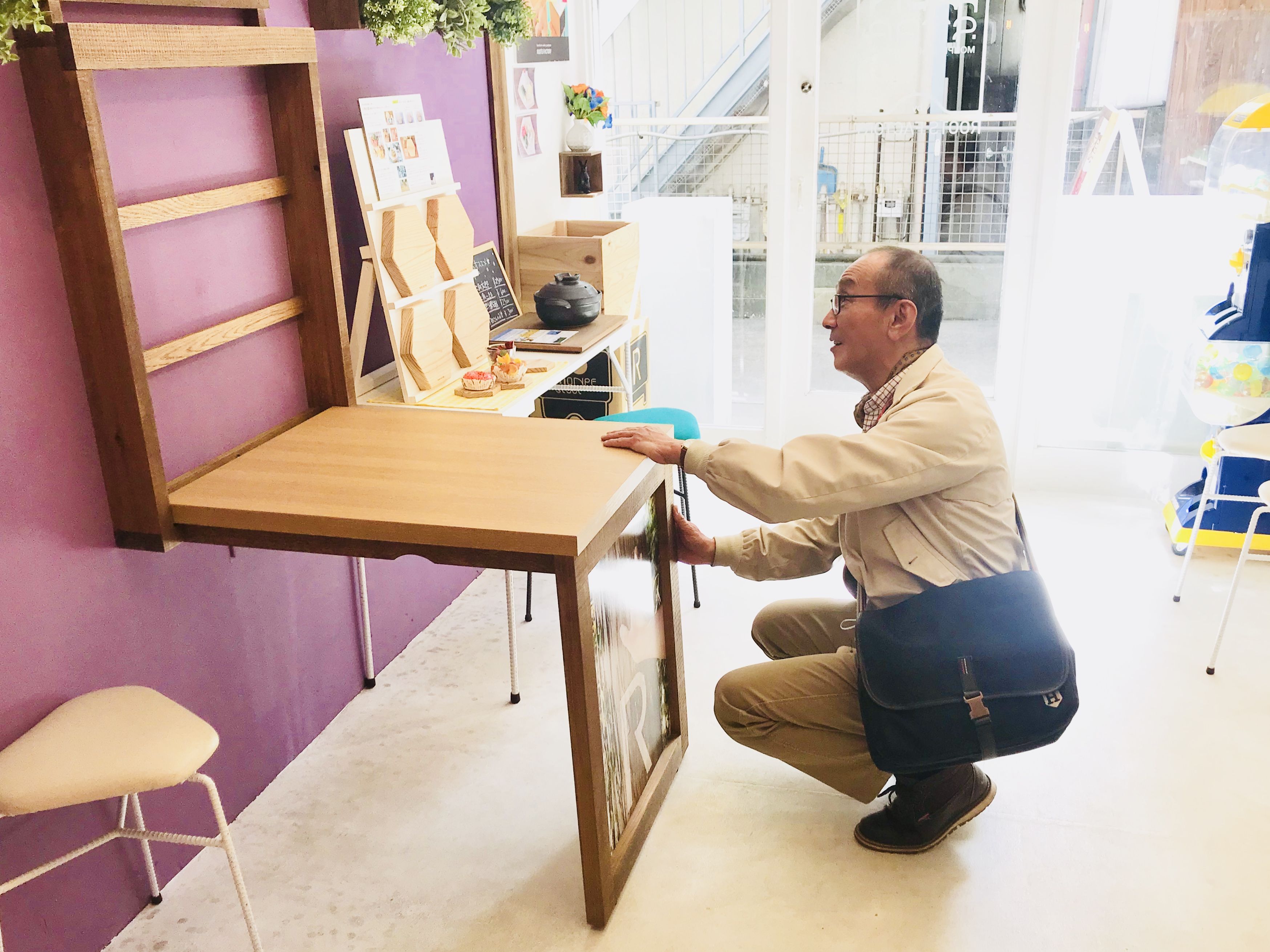 東京新聞「東京どんぶらこ」で飛び出すテーブルが気になって！