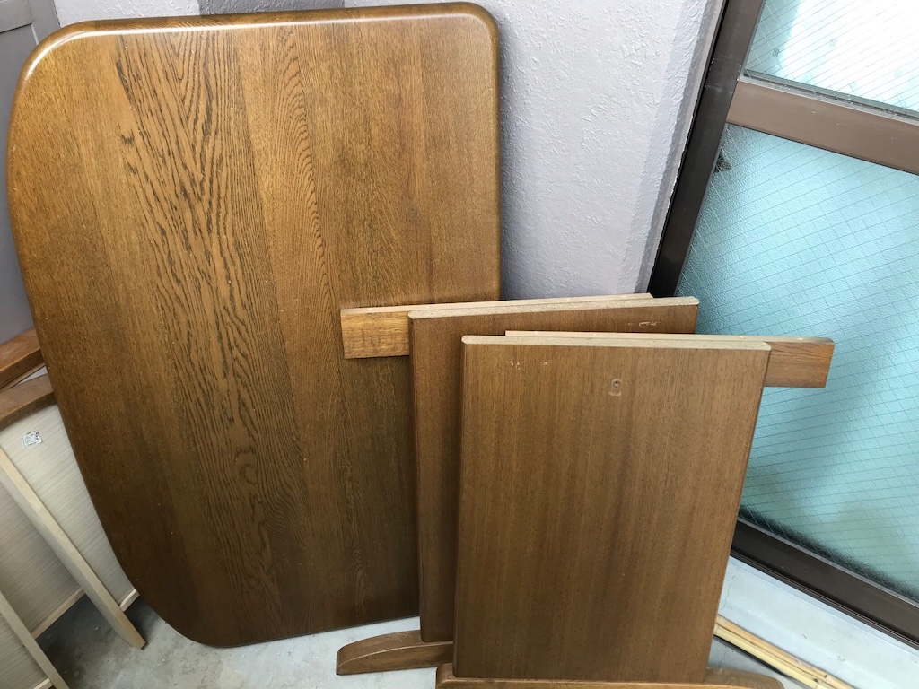 リメイク前の分解した学習机