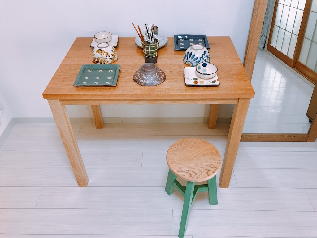 学習机をダイニングテーブル＆スツールにリメイク☆遠方のご依頼も…のイメージ