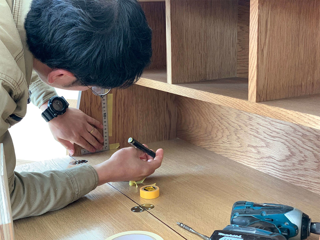 工房でのリメイク作業