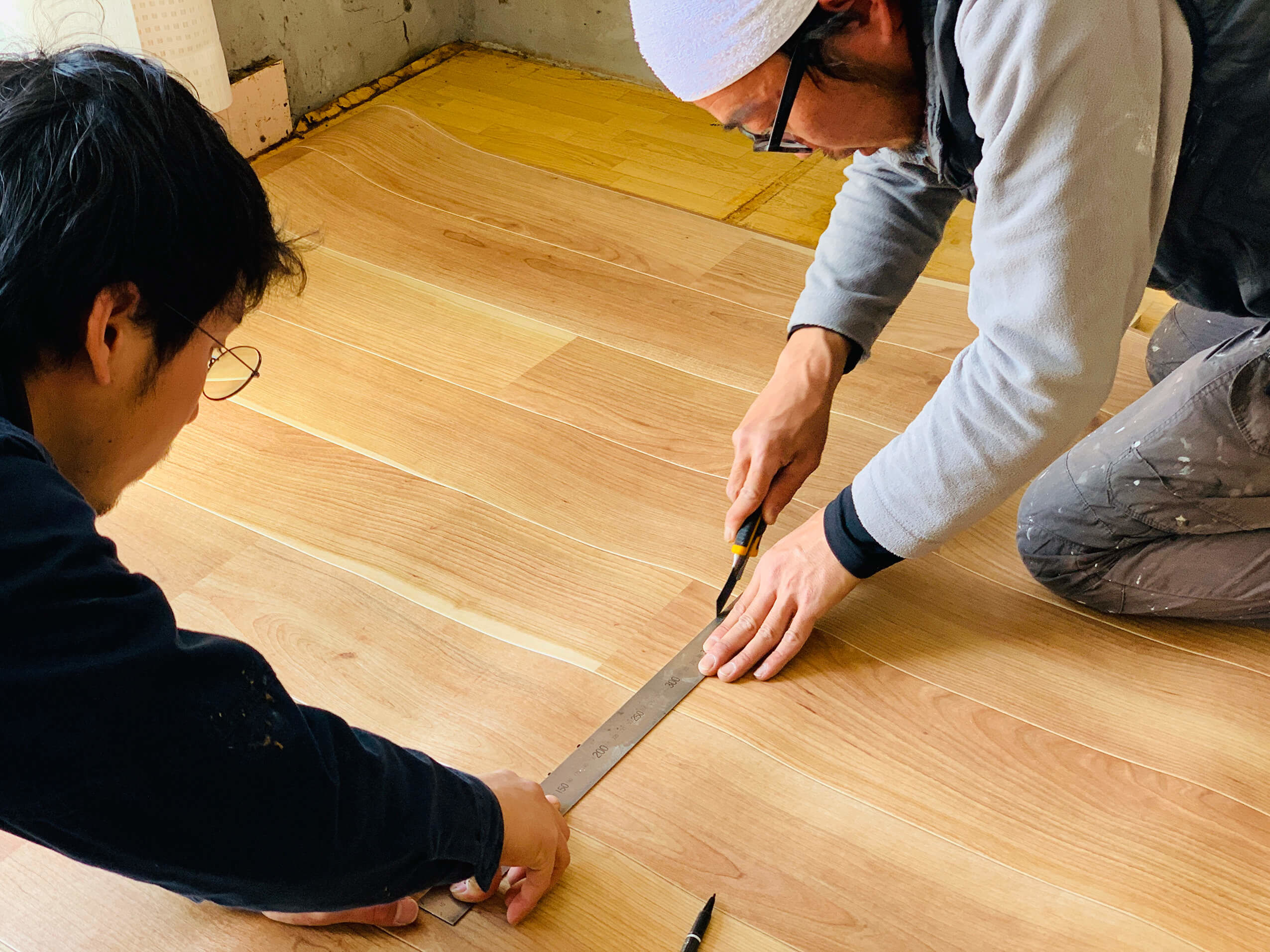 傷んだクッションフロアを綺麗な木目に貼り替え♪その模様を解説。のイメージ