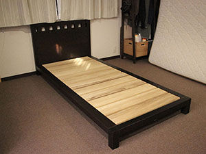 クイーンサイズのベッドをシングルサイズにリメイク　アイキャッチ