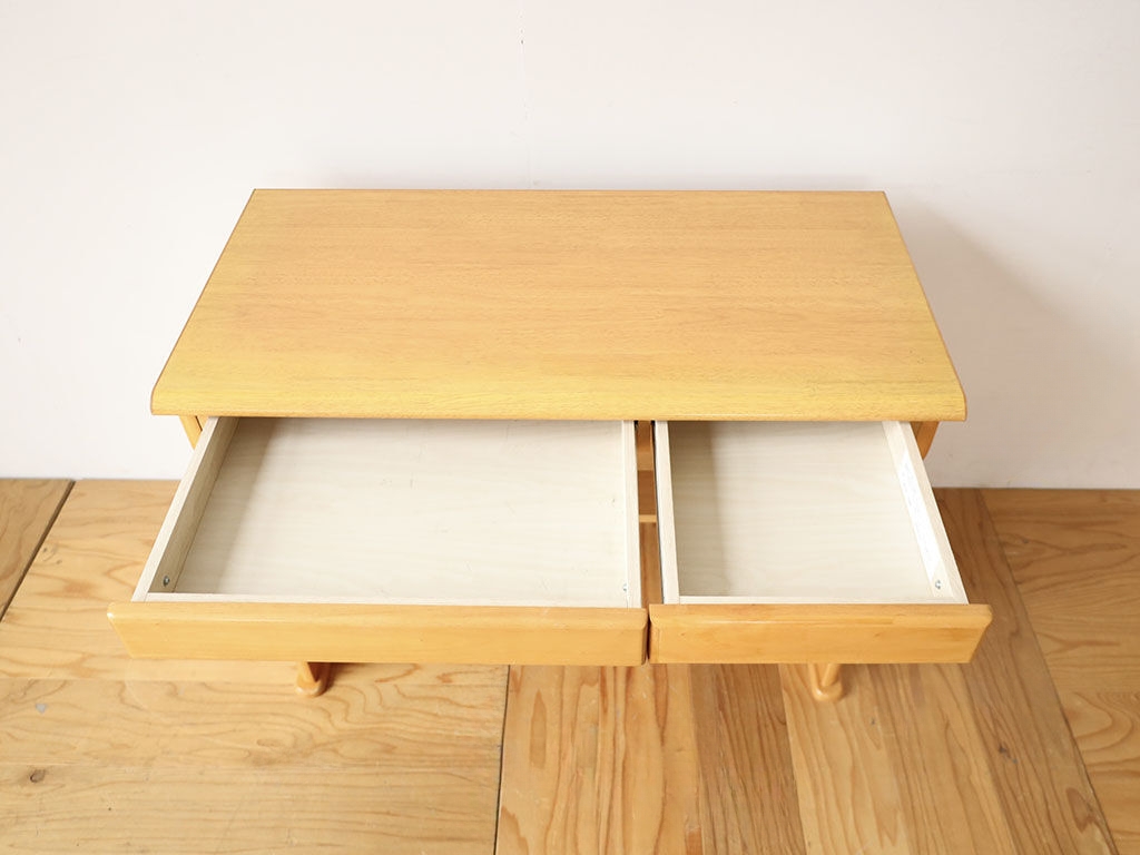 天板のリサイズに合わせて引き出しも1杯だけリサイズ