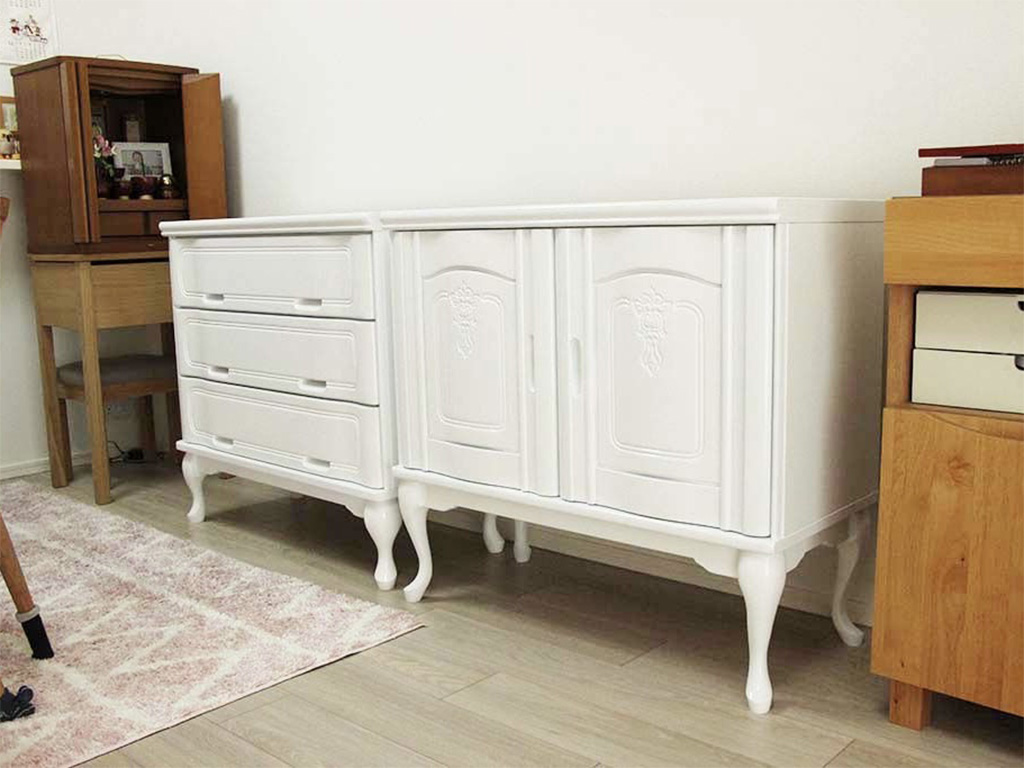リメイクした家具を納品