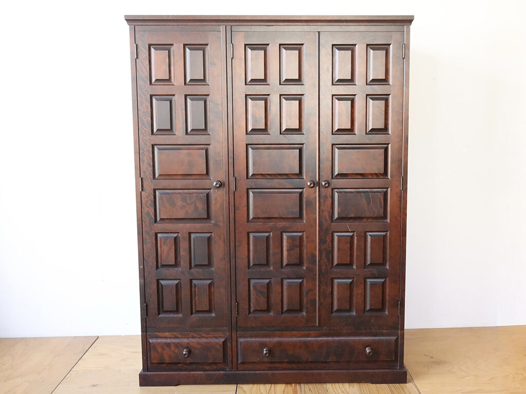 北民家具の洋服タンス