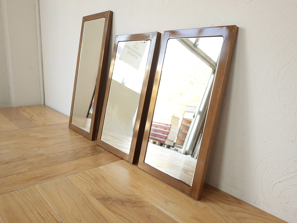 三面鏡の鏡をリメイクして3枚の壁掛け鏡に