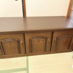 和室に設置した婚礼タンスからリメイクしたテレビ台