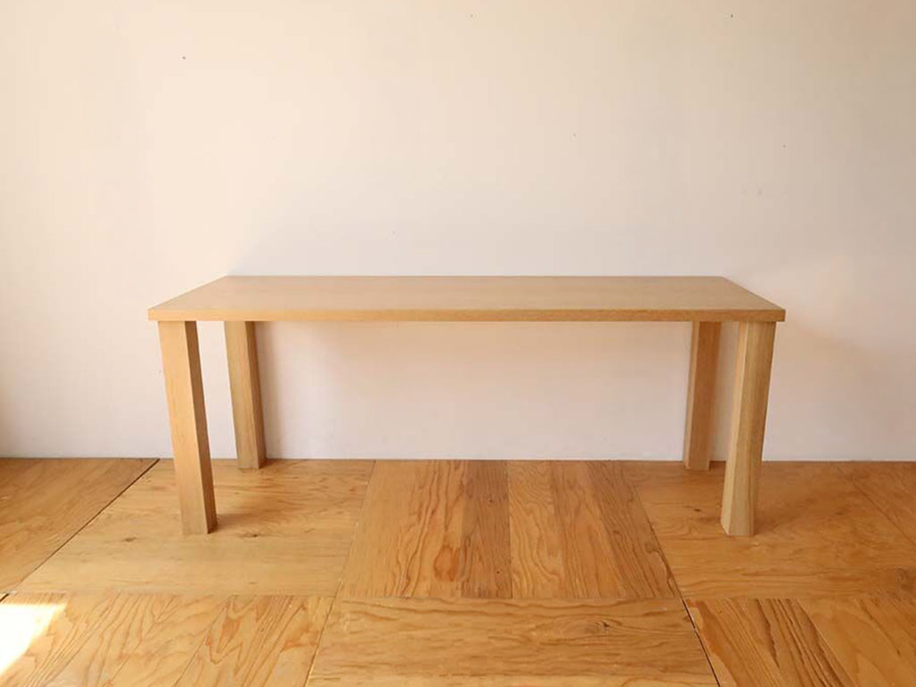 オーダーメイド製作したテーブル全体