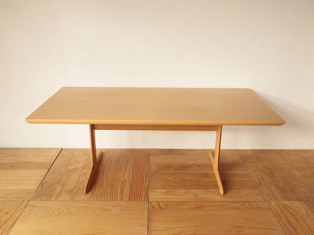 リメイクのご相談をいただいたカンディハウスのダイニングテーブル