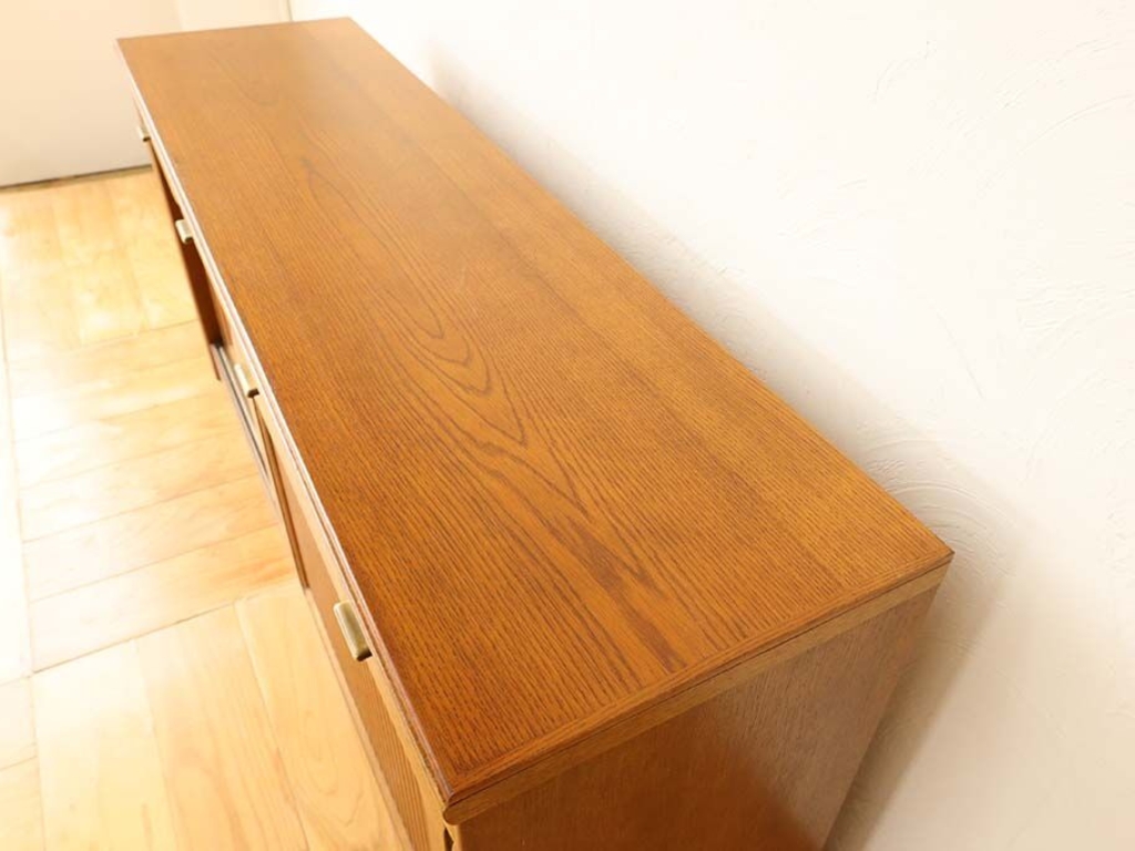 新しく製作した天板は厚みを持たせることで強度をアップ