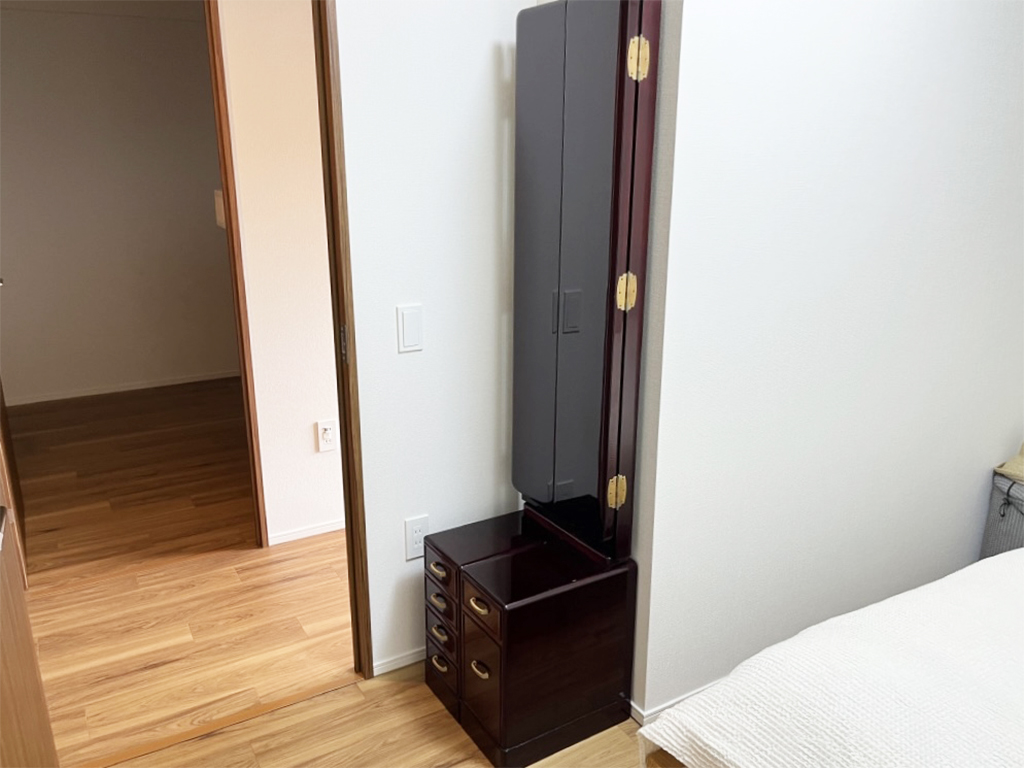 横幅をリサイズした鏡台を納品