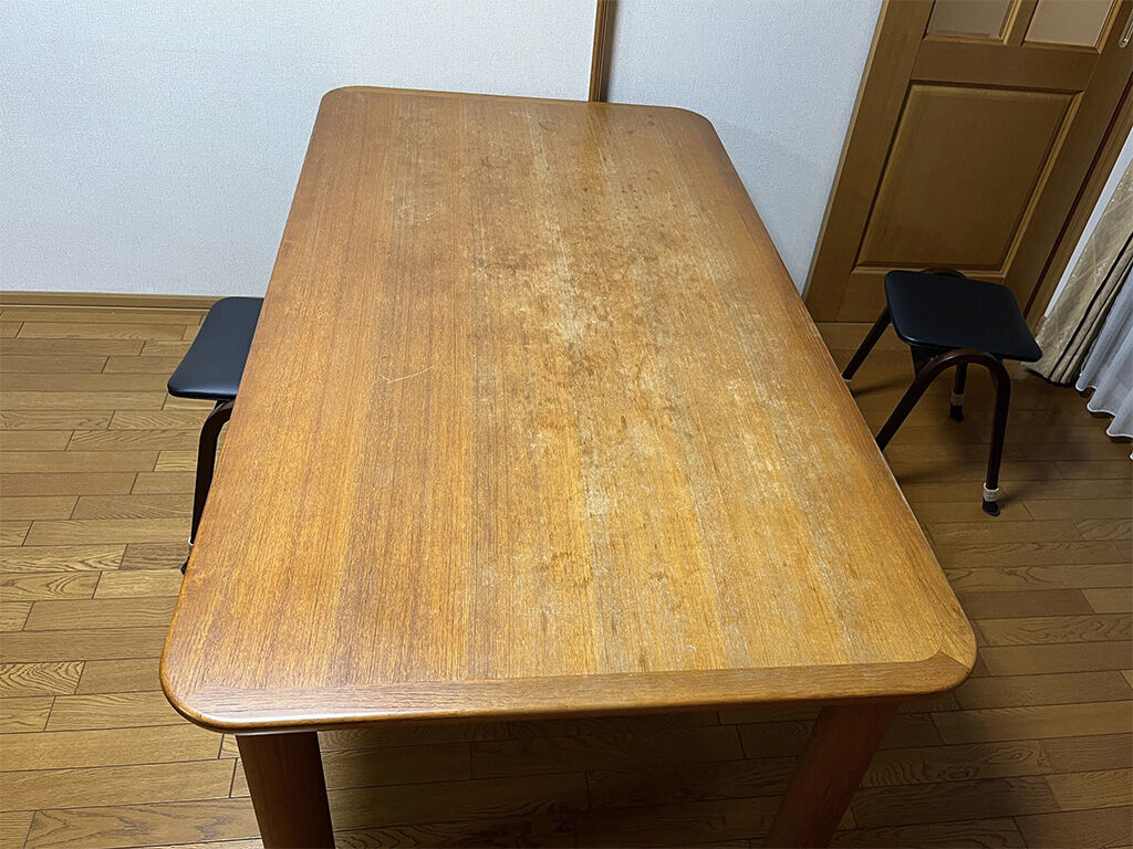 ６人掛けダイニングテーブル