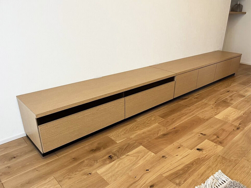 リメイクしたテレビボードを納品