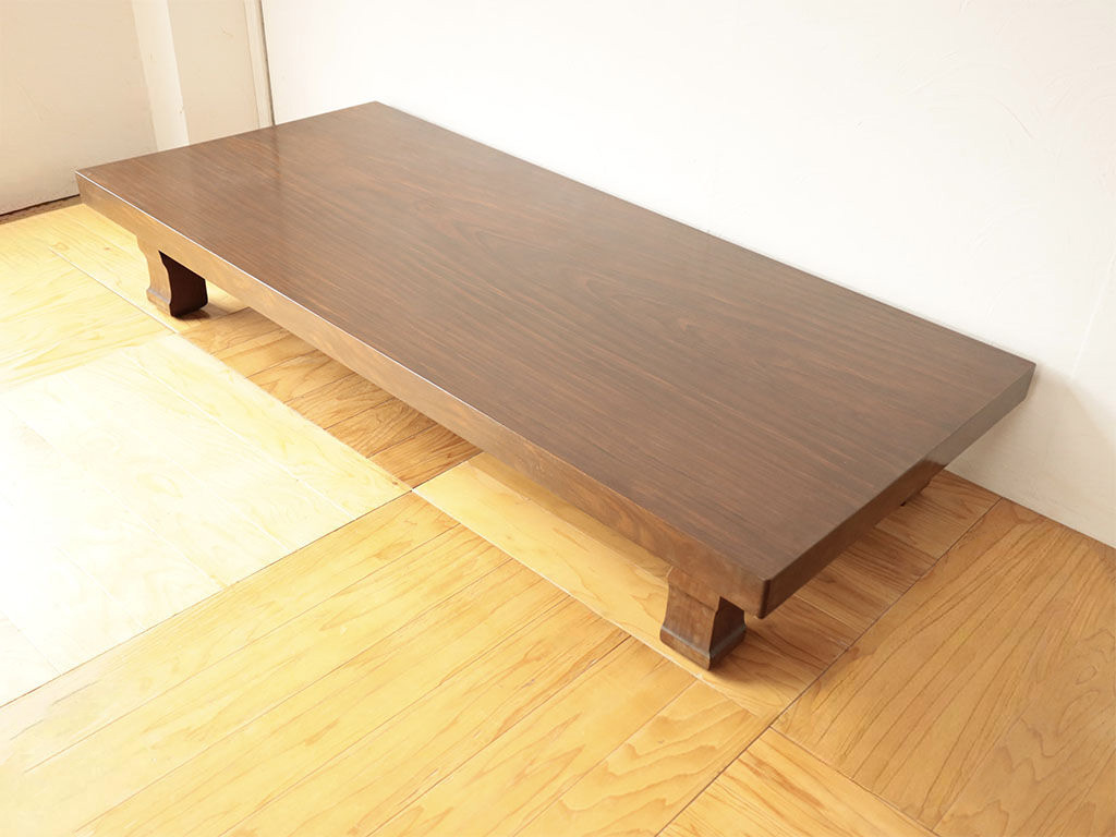 アサメラ材の無垢一枚板座卓