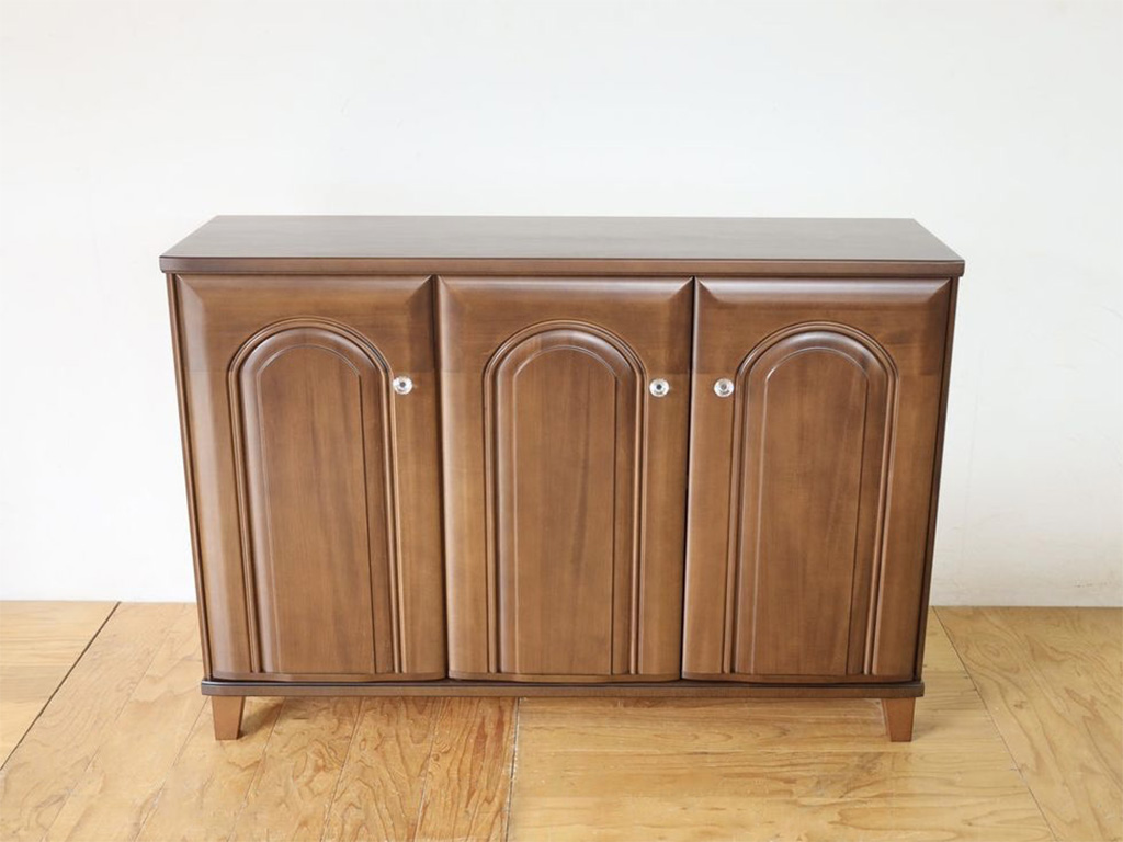 婚礼タンスからキャビネットにリメイク