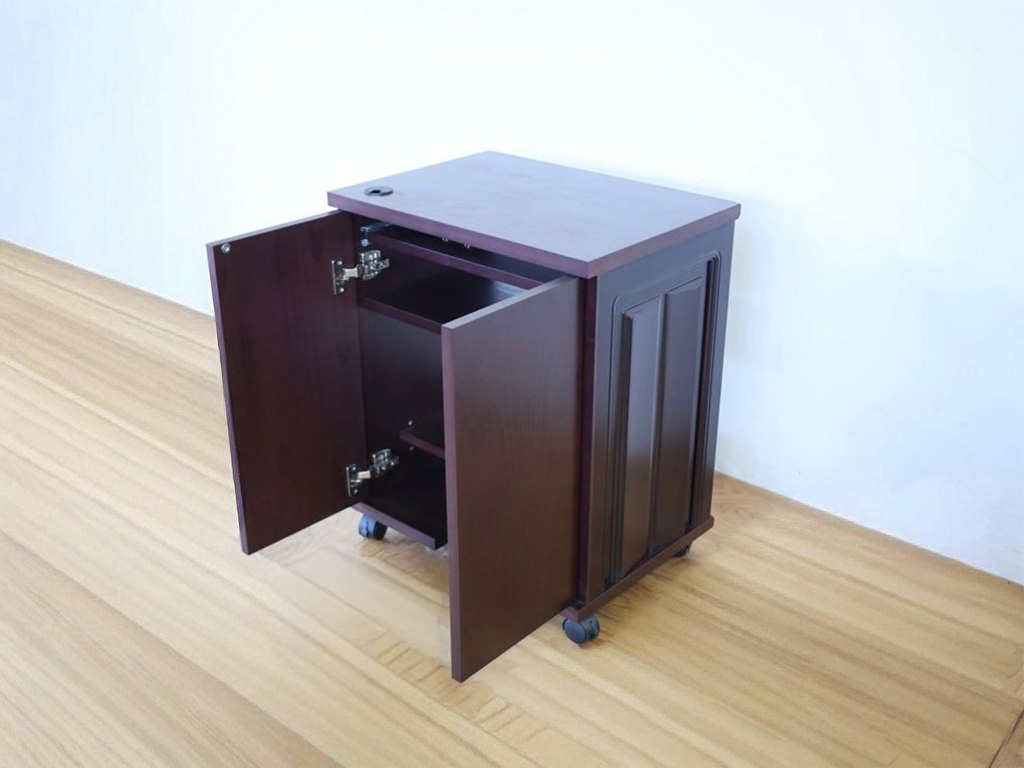 配線しやすい仕様のPCワゴン