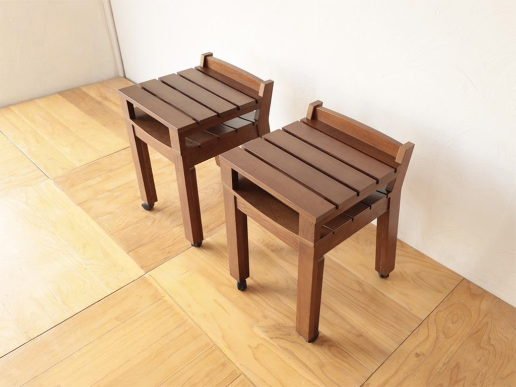 ダイニングチェアとベンチからリメイクしたサイドテーブル