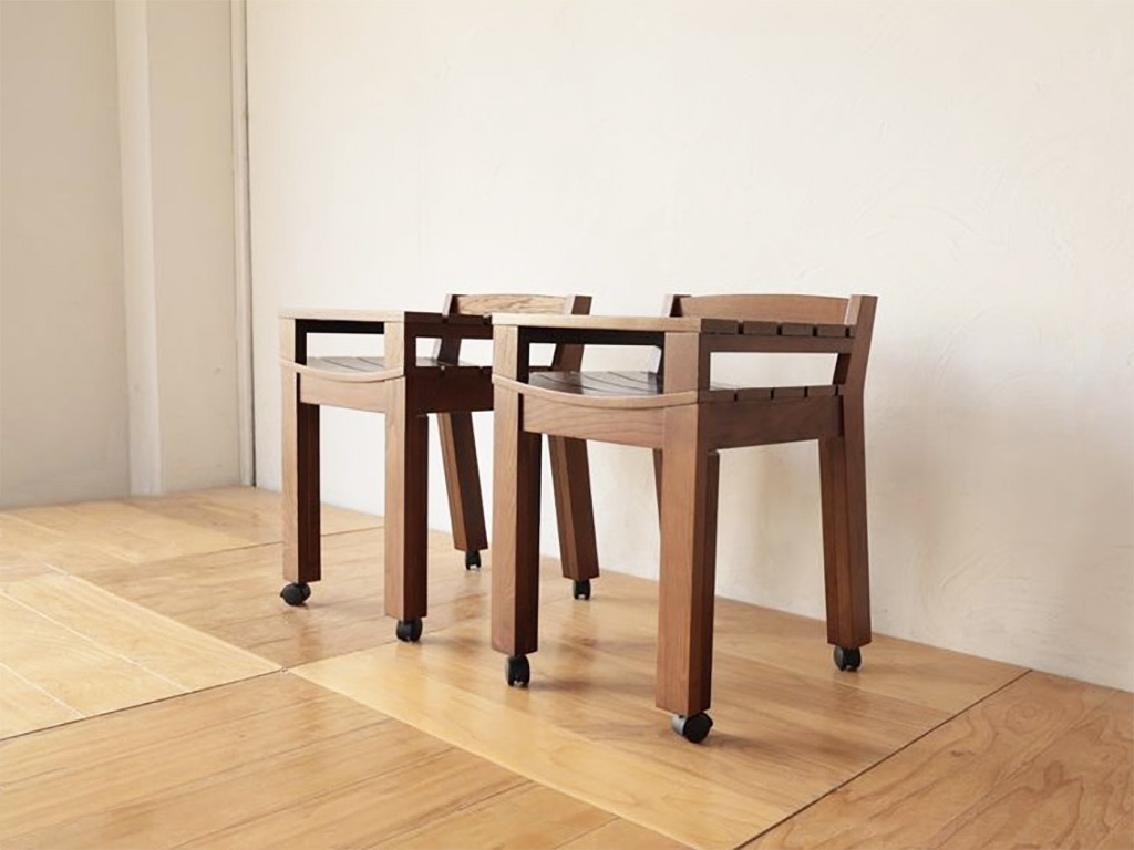 椅子のフレームを活かしたリメイク家具