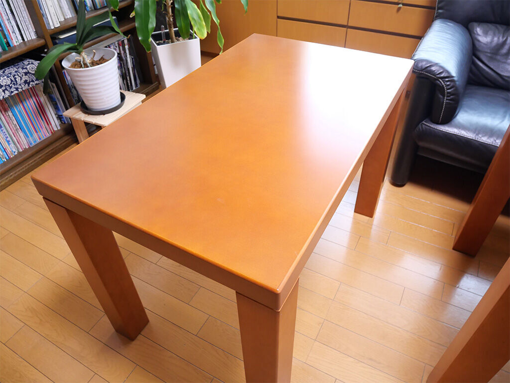 愛着のあるテーブルをリメイク!置き場所を選ばない小さめサイズに♪のイメージ