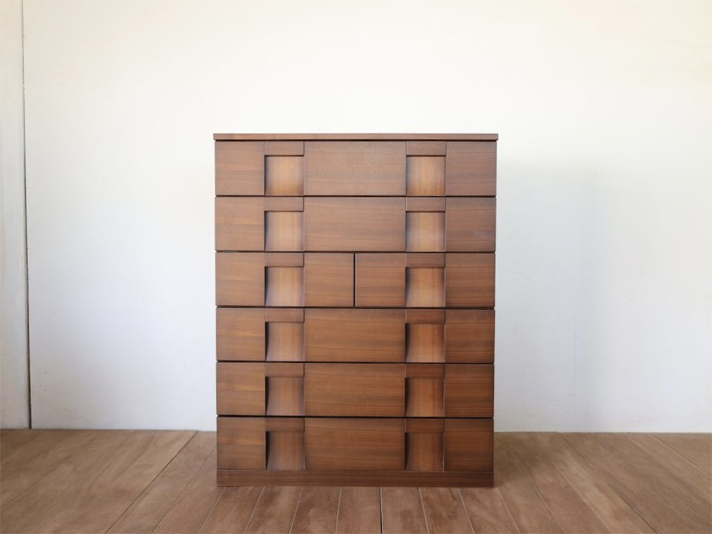 リサイズ前のタンス