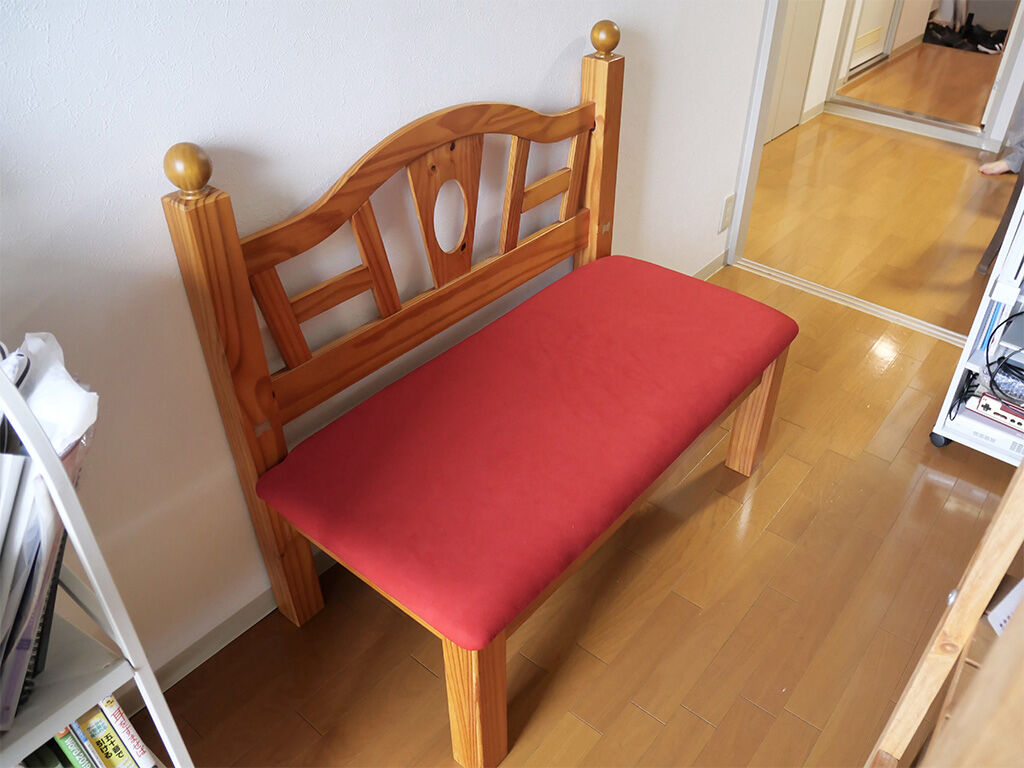 リメイクしたベンチを納品