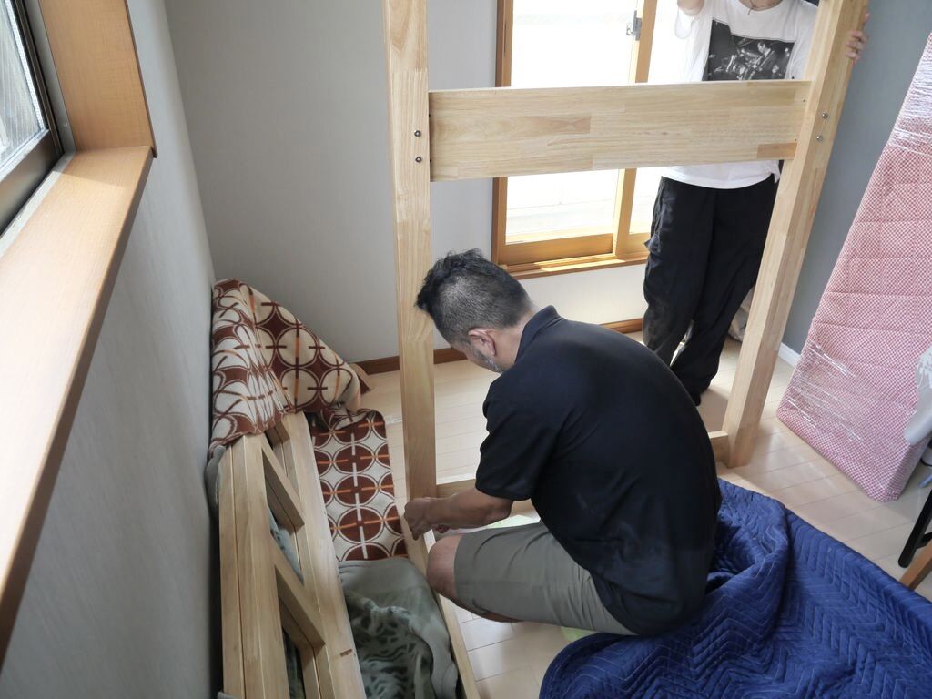 組み立て作業
