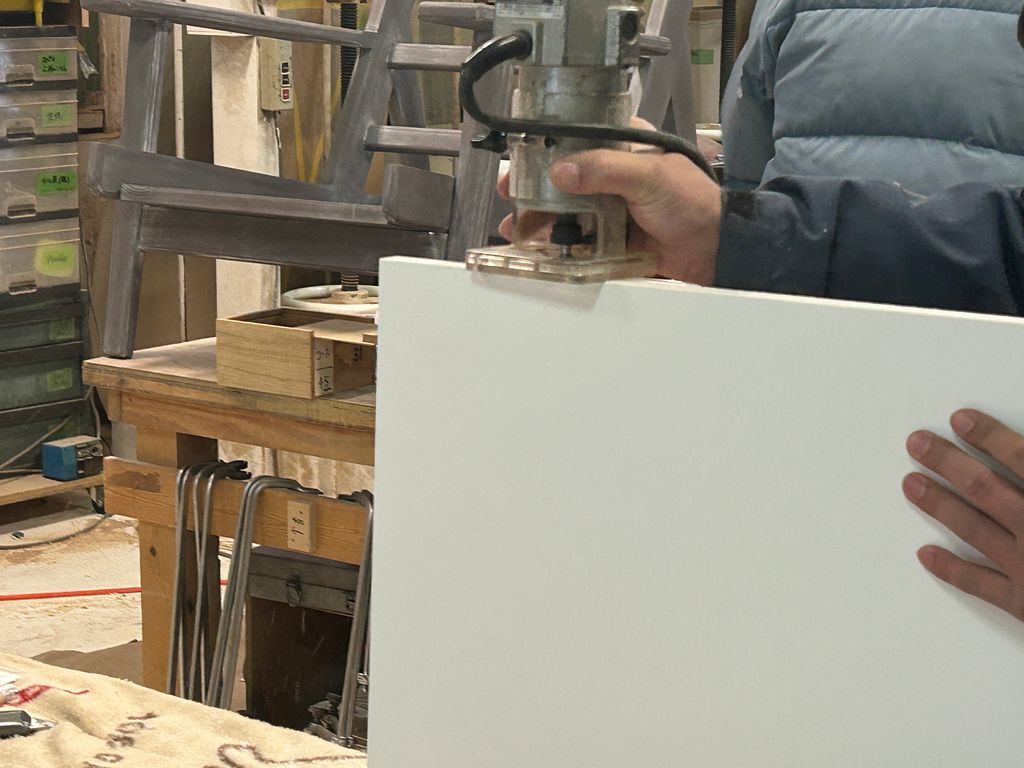 リビング収納家具を作る途中