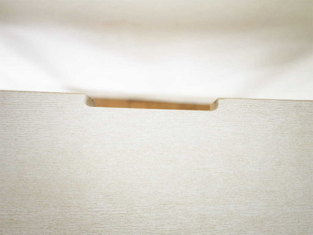 天板の切り欠き
