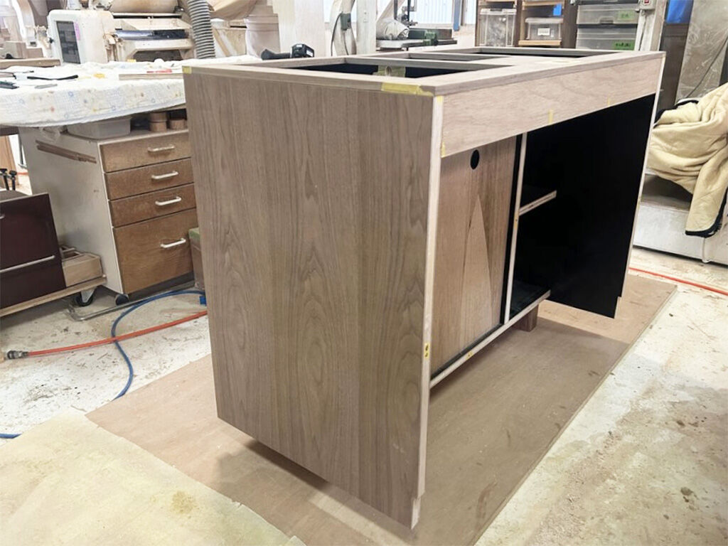 工房での製作風景