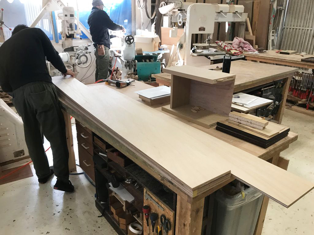 ベッドフレームを製作