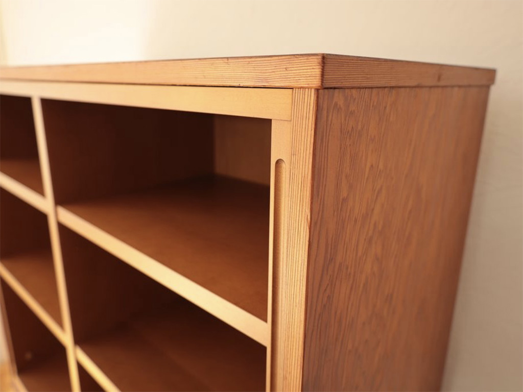 茶棚の内部を作り変え