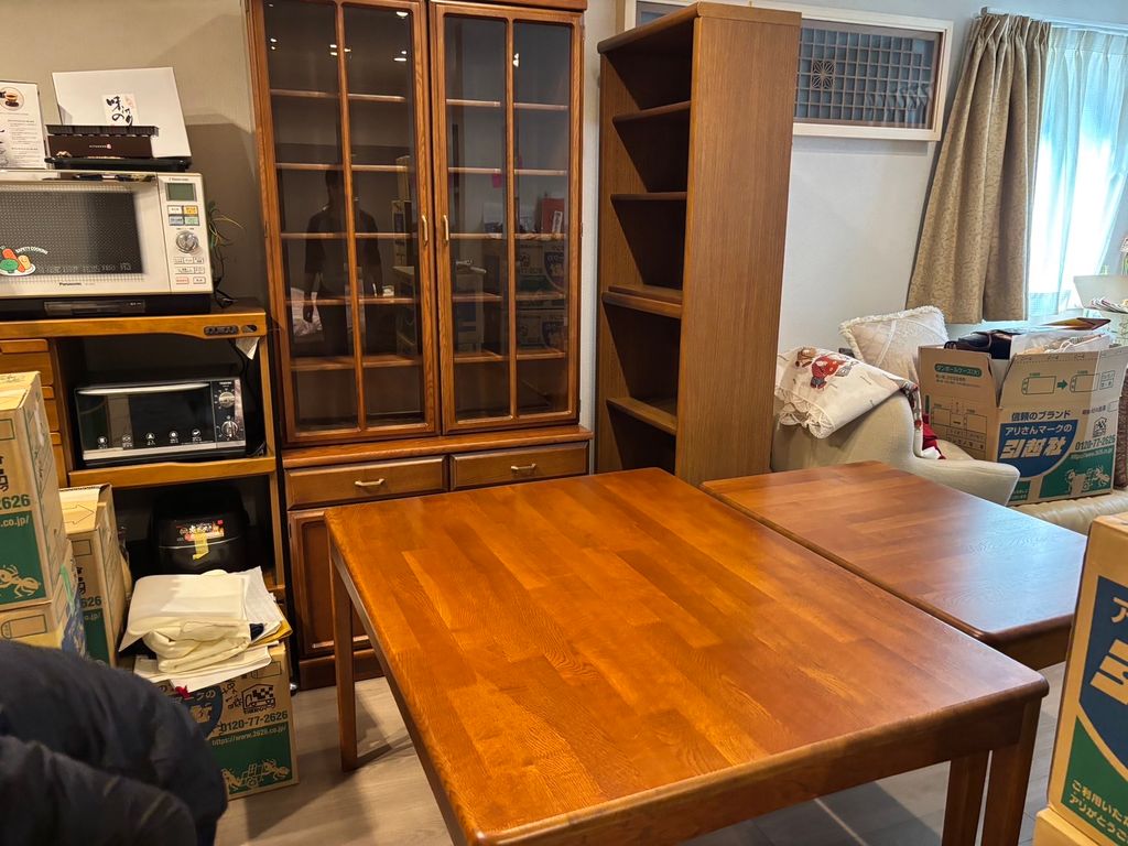 リメイクした家具を納品
