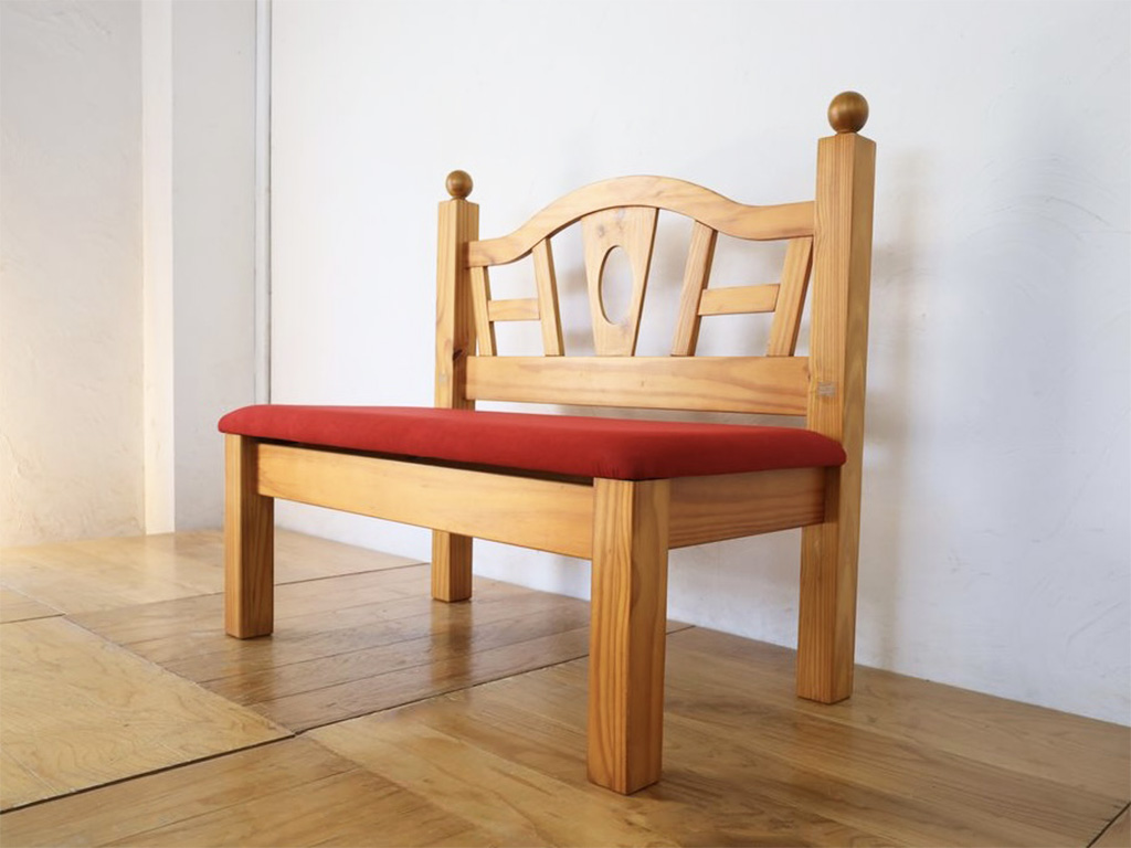 ベッドフレームで作ったベンチ