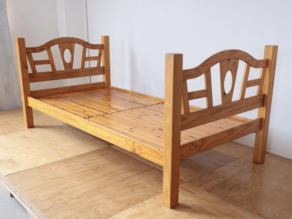 小学生の頃から使っているベッド