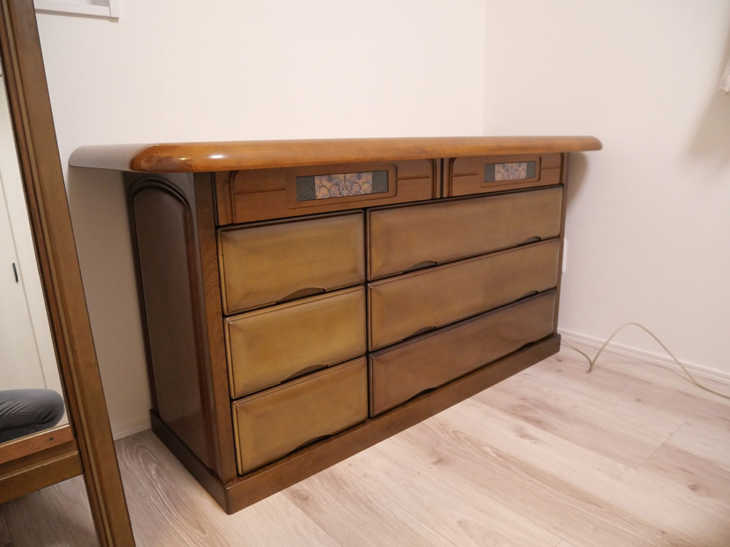 複数の家具からローボードにリメイク