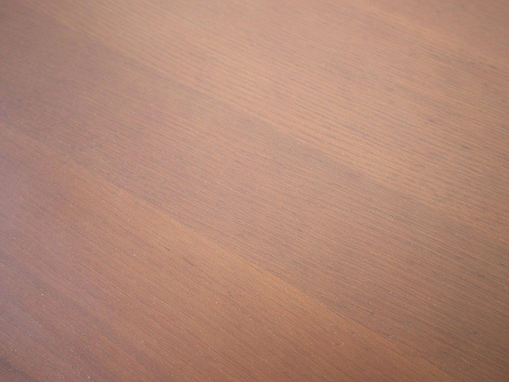 傷のない天板