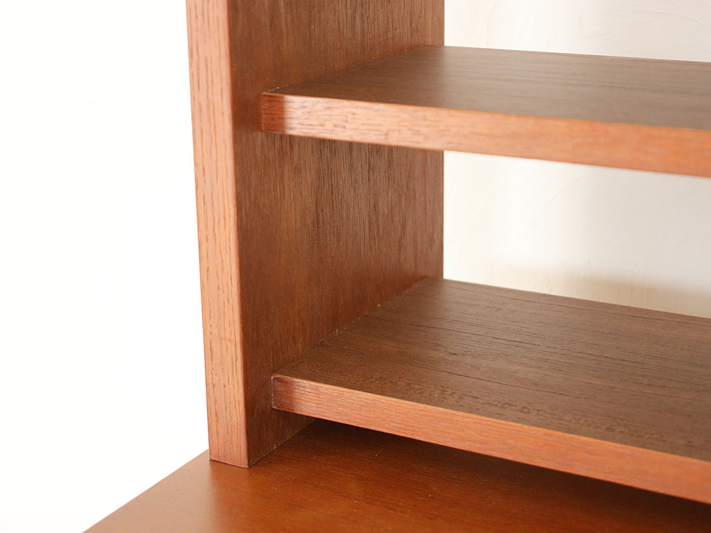 ダークブラウンで塗装