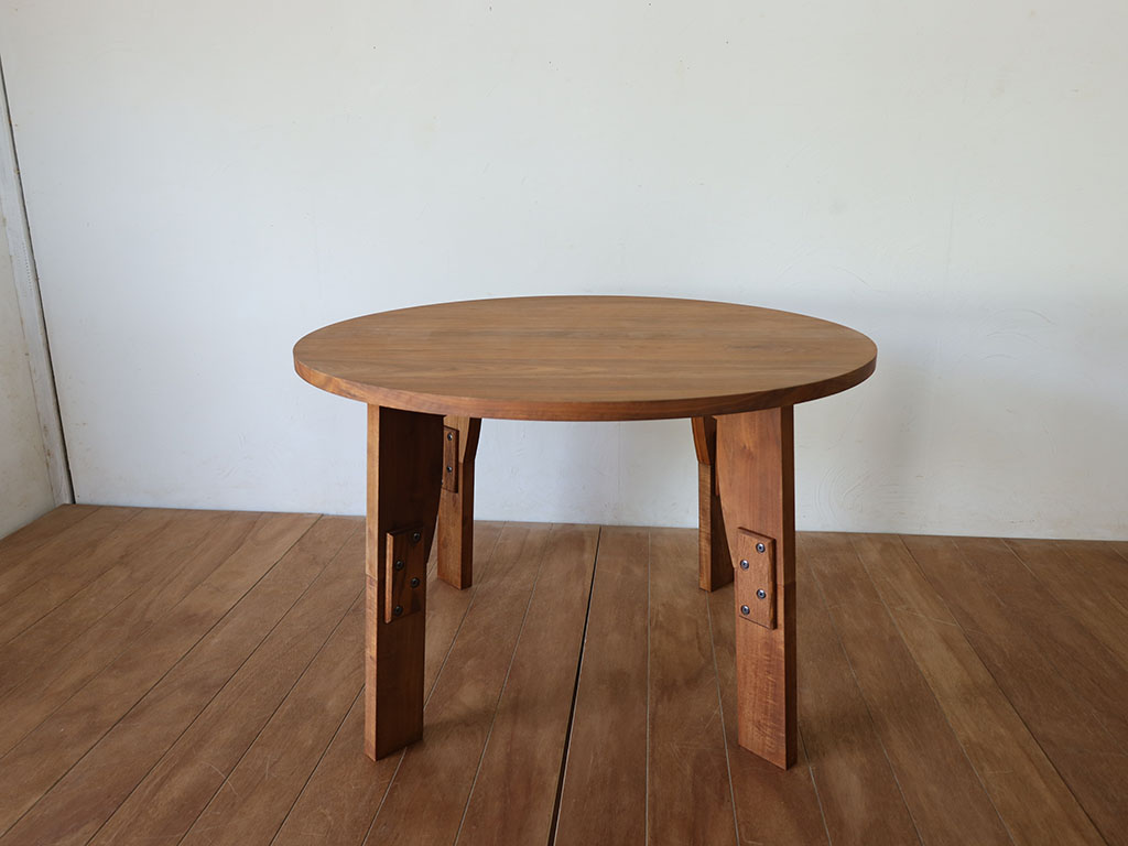 ローテーブルがダイニングの高さに