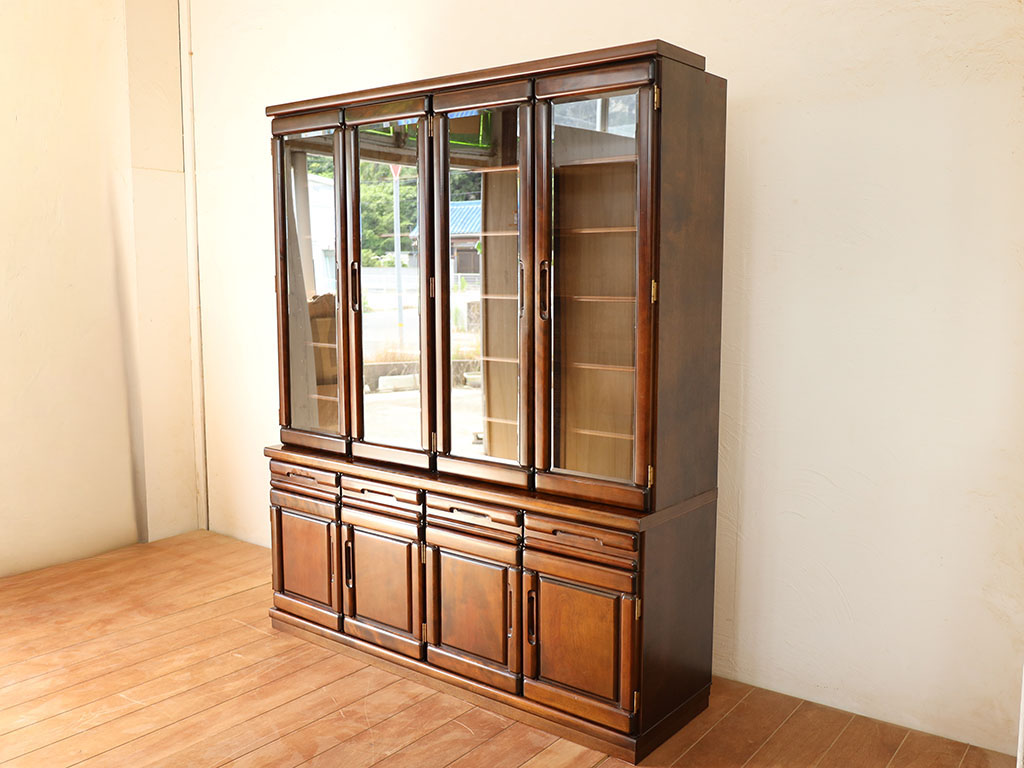 リサイズした食器棚