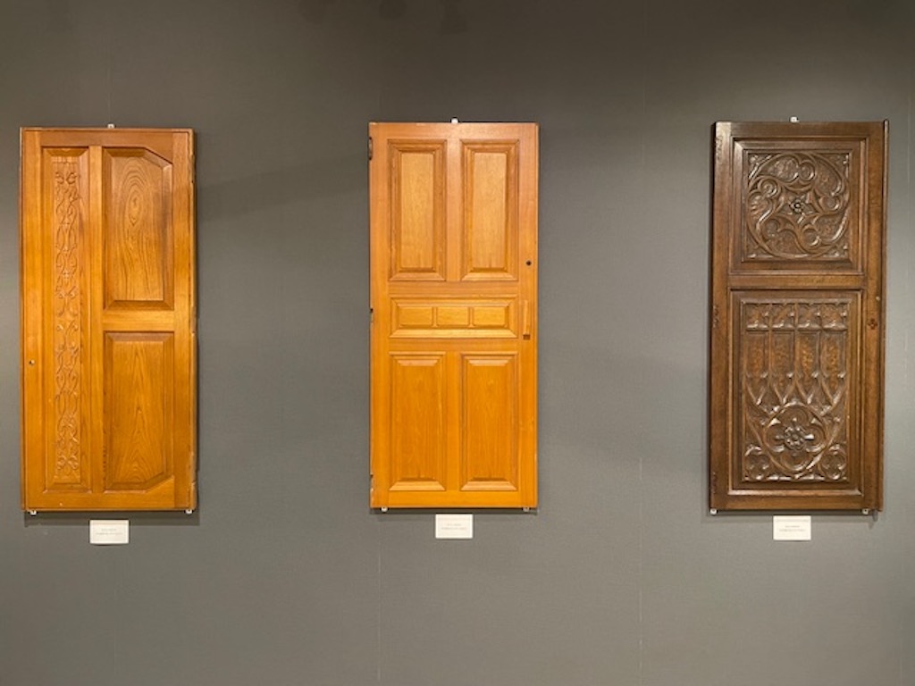 『大掃除』で見つけた思い出の家具を残す方法。捨てなくても大丈夫！