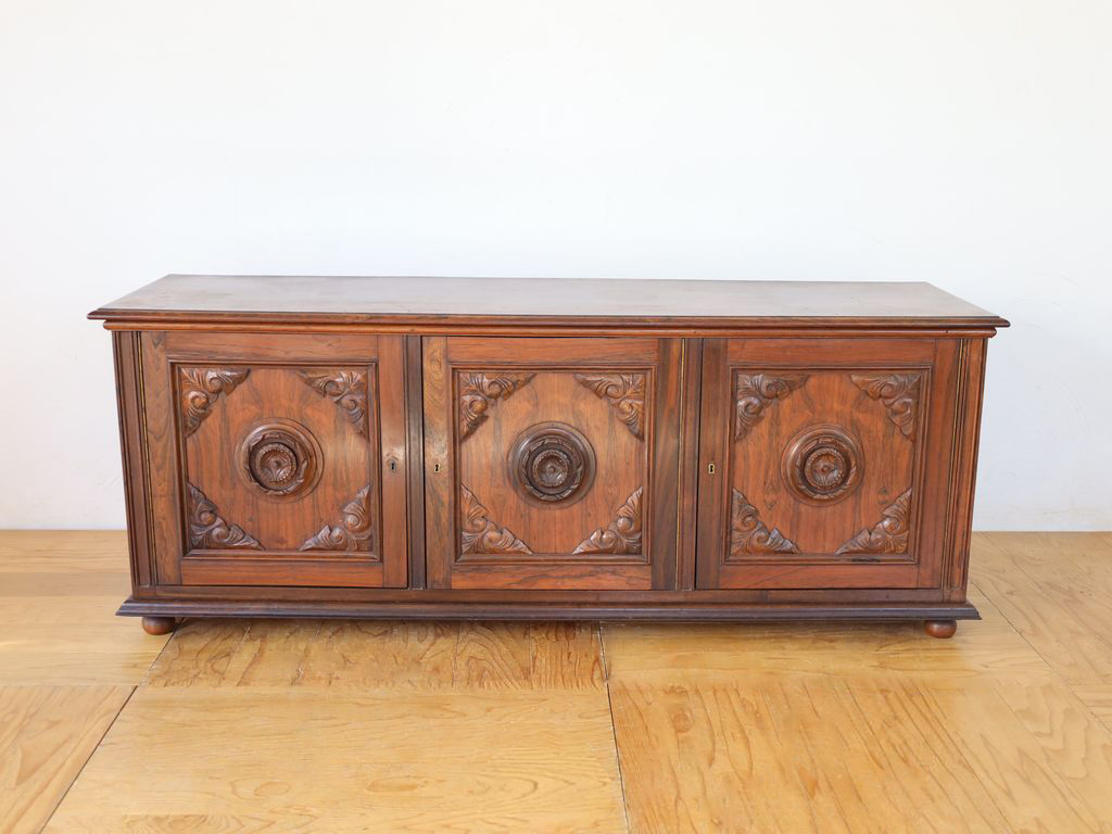 ブラジル製サイドボード