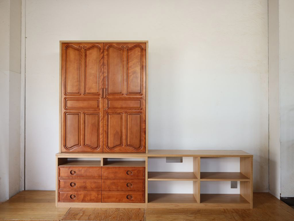 婚礼タンスからテレビボード兼本棚