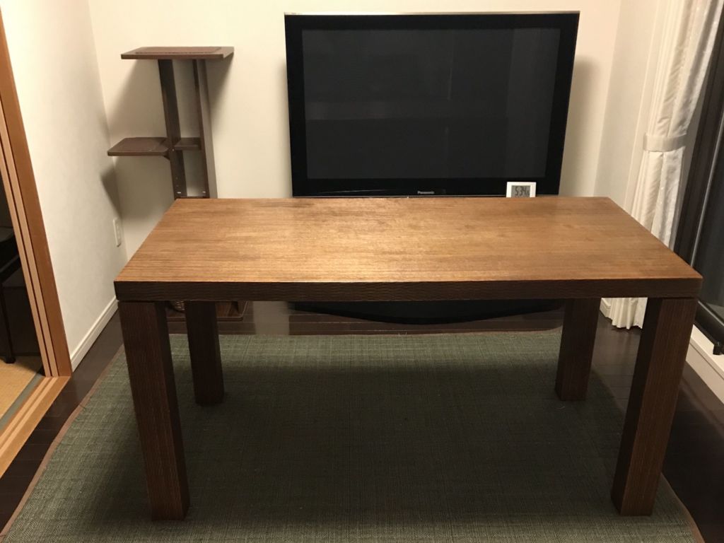 ダイニングテーブル