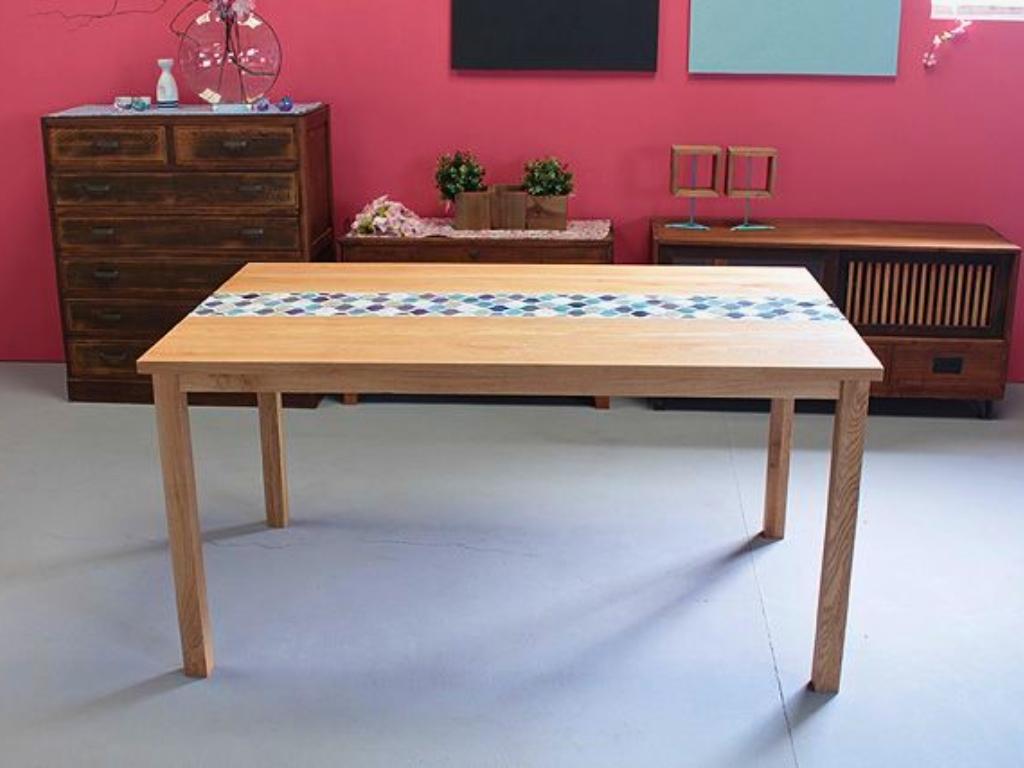 四本脚のオーダーメイドテーブル