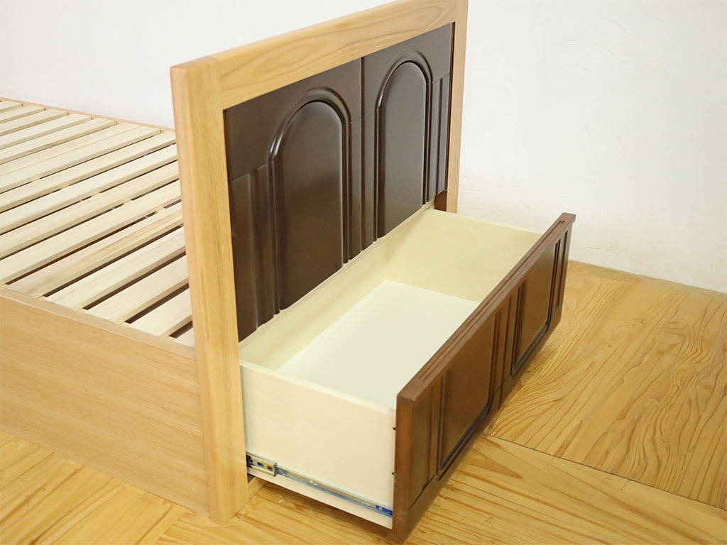 収納付きベッド