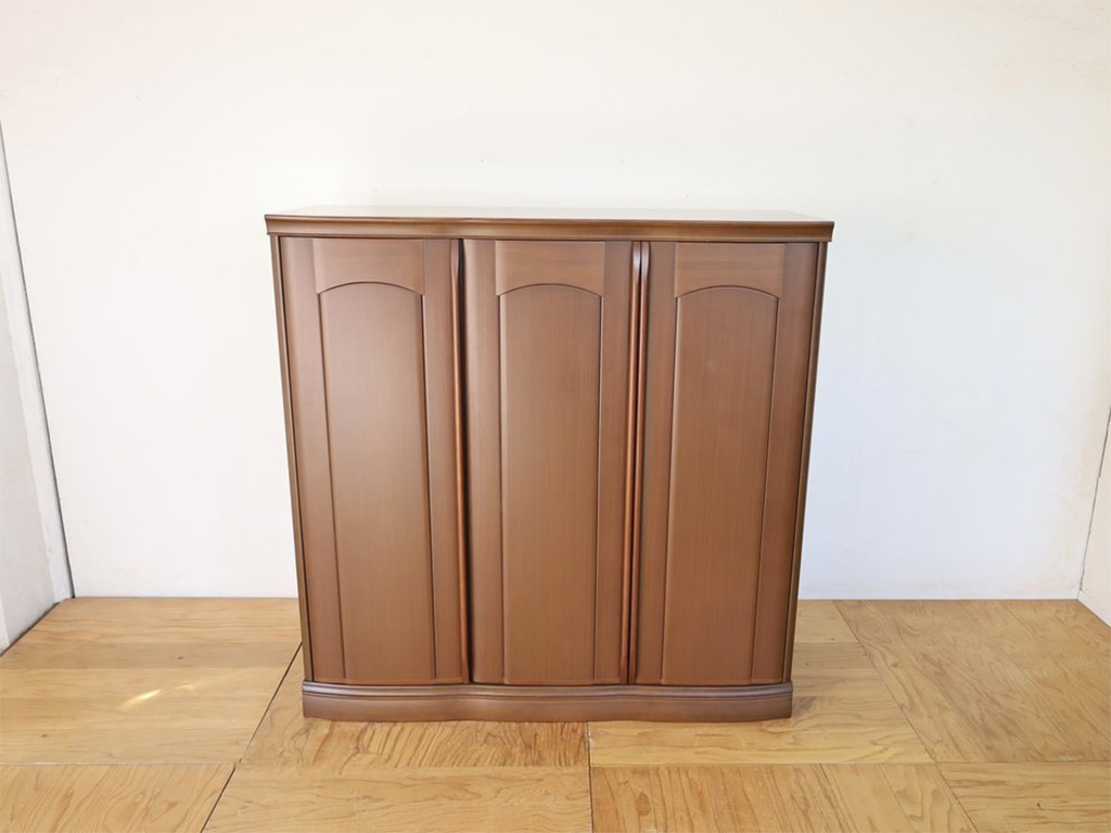 高さを抑えたキャビネットにリメイク