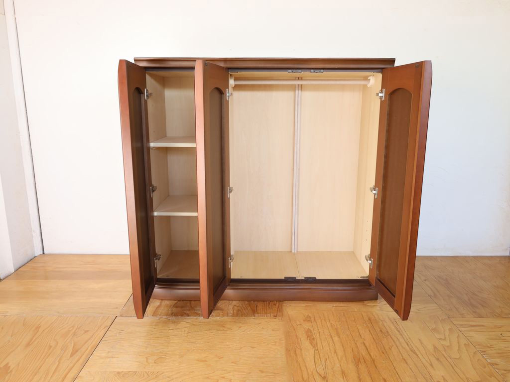 キャビネットの内部