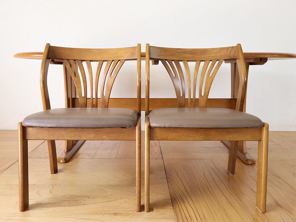 再塗装前のダイニングチェア