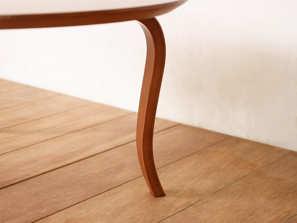 新しく製作したテーブル脚