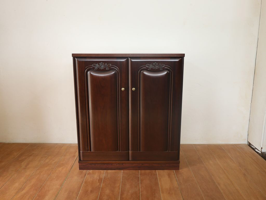 タンス扉を活かした下駄箱